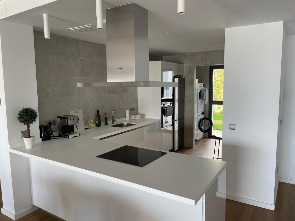 Modern 2 Beds Apartment In Alcaidesa Exteriér fotografie
